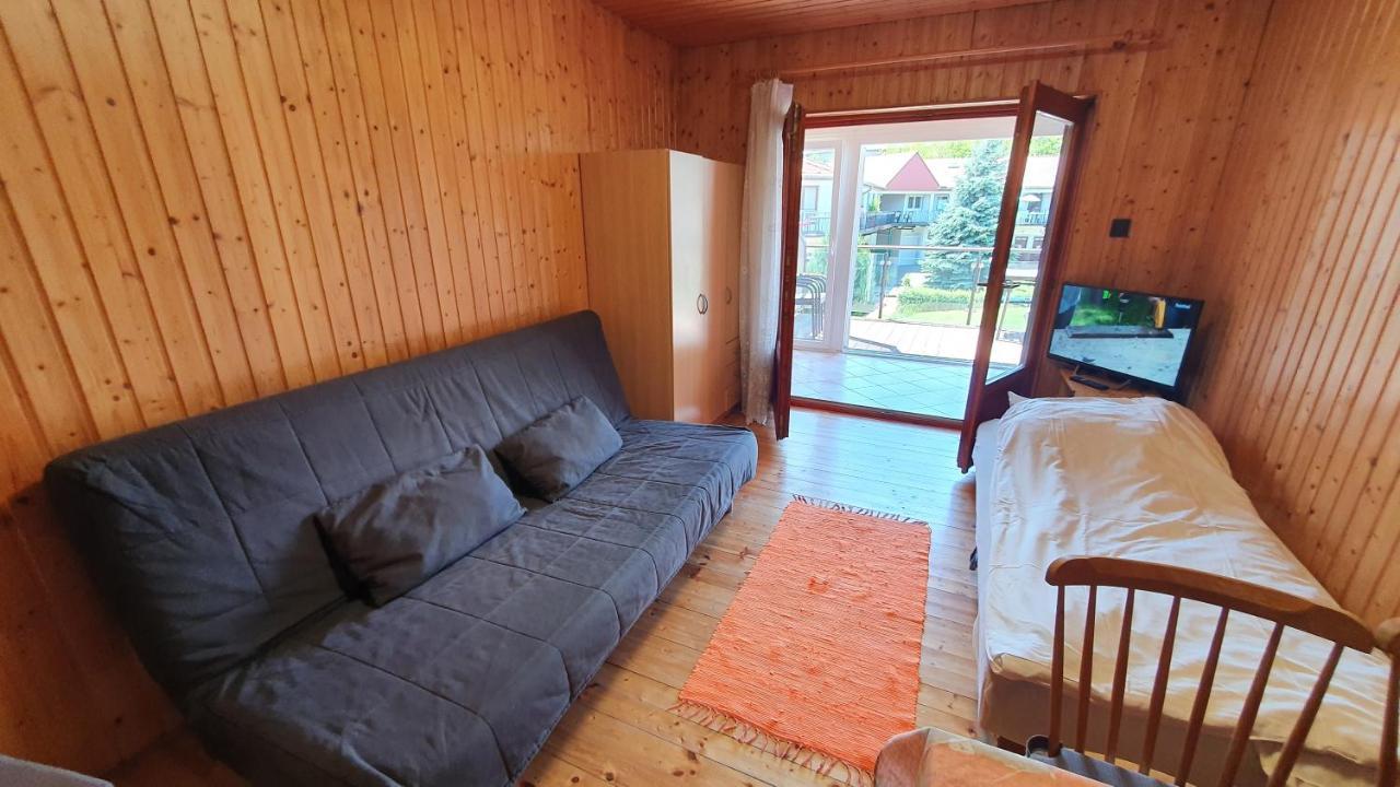 Wellapartman Zamárdi Exterior photo